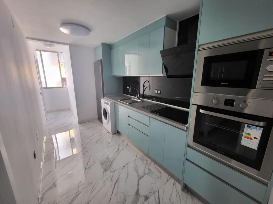 Las Canteras New 2 Bedrooms Flat At The Beach Parking Optional Las Palmas de Gran Canaria Exteriér fotografie