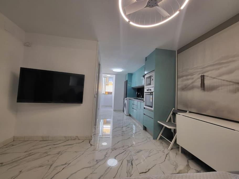 Las Canteras New 2 Bedrooms Flat At The Beach Parking Optional Las Palmas de Gran Canaria Exteriér fotografie