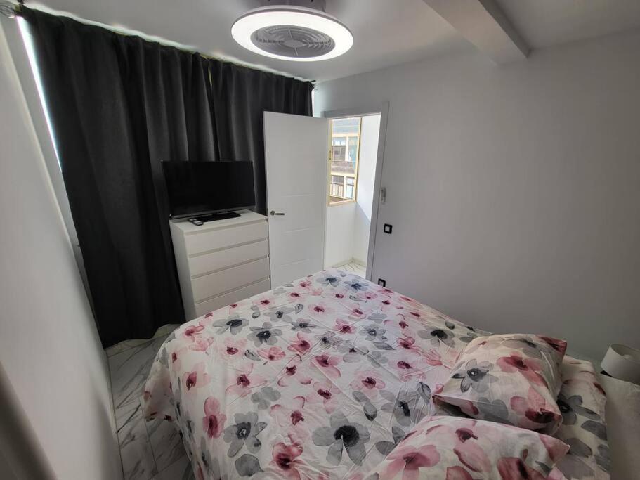 Las Canteras New 2 Bedrooms Flat At The Beach Parking Optional Las Palmas de Gran Canaria Exteriér fotografie
